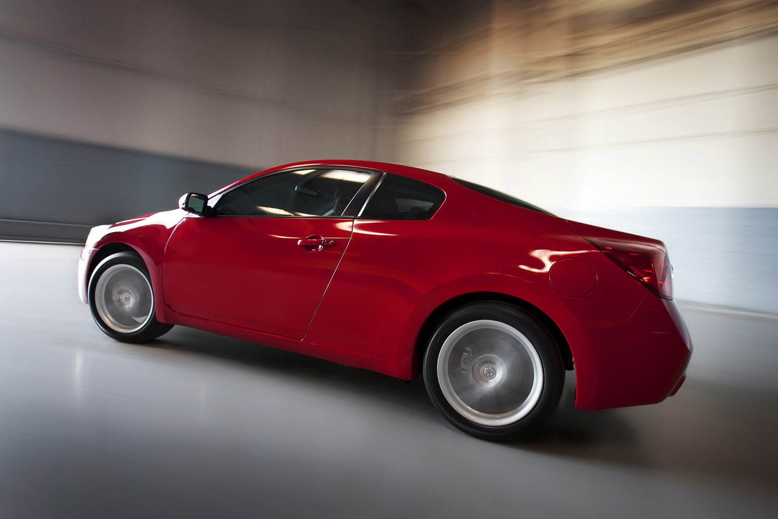 Nissan ultima hachback #5