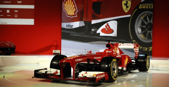 PRESENTAZIONE FERRARI F138