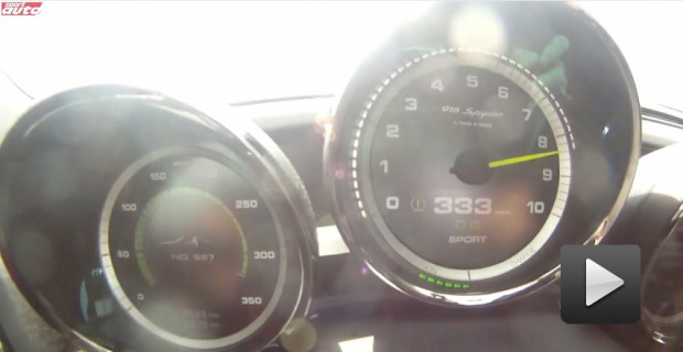 Porsche 918 333 kph